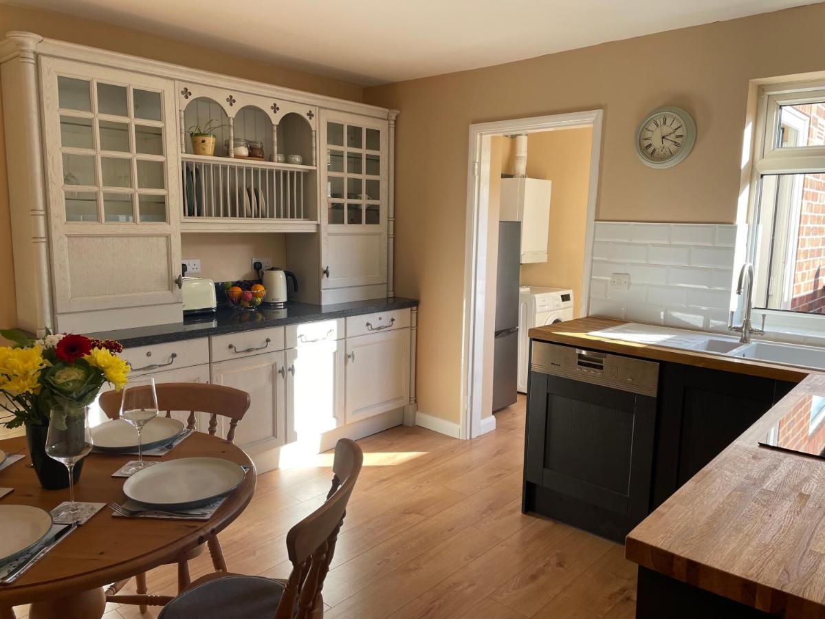 Rasen Cottage Burton  Экстерьер фото